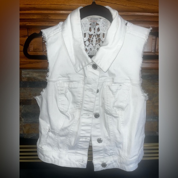 GUESS Denim Jacket In White with beautiful lace back design. New - Picture 1 of 5